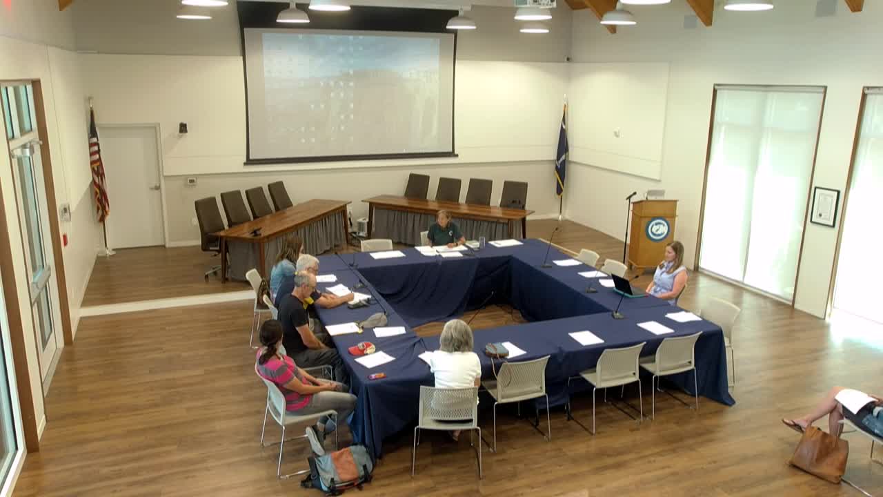 Metro School Director Vanbach Discusses Traffic Issues at James Island Meeting