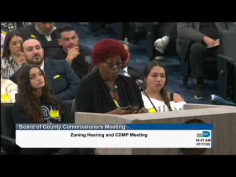 Farmers Oppose Bluenest Development in Redlands at Local Commission Meeting