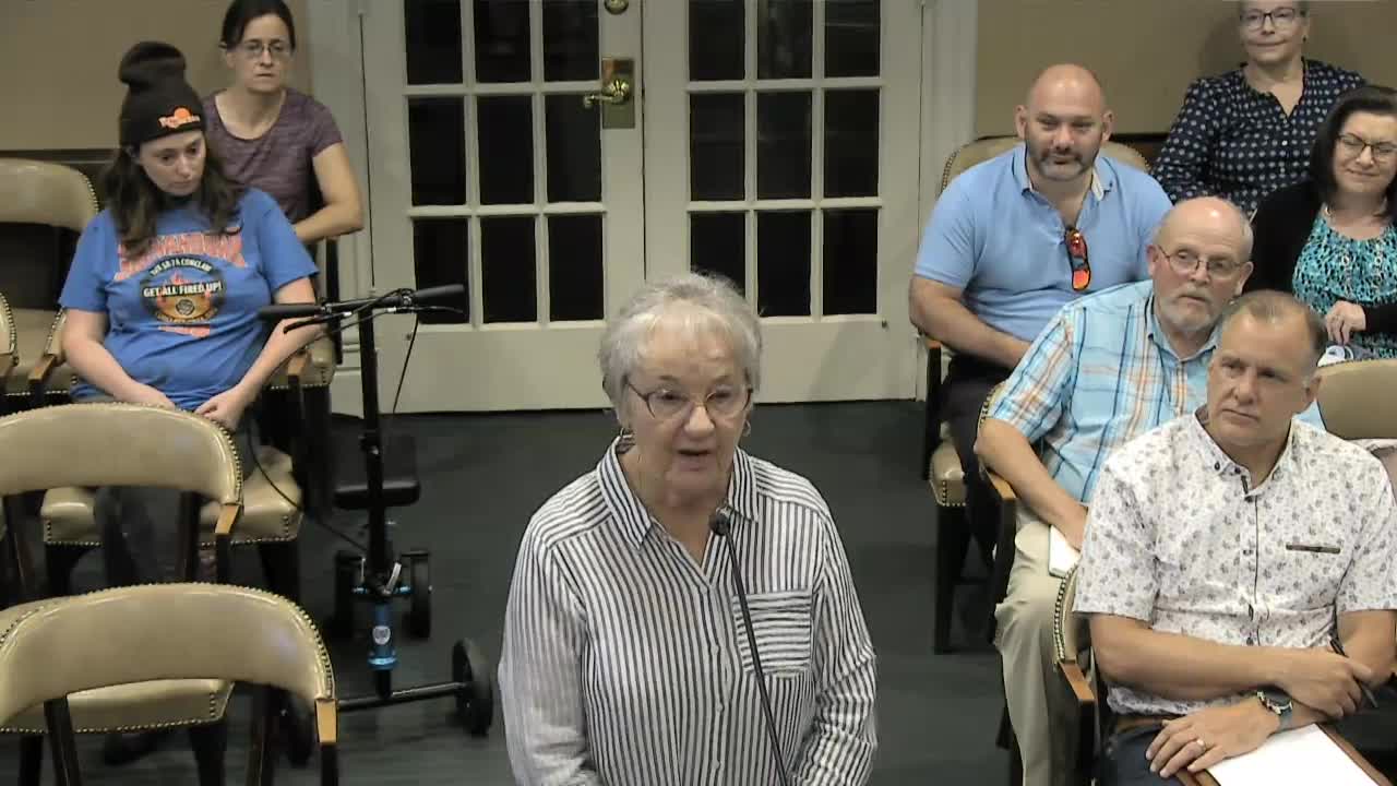 Residents Debate Bridge Community's Impact on Fauquier County at Public Meeting