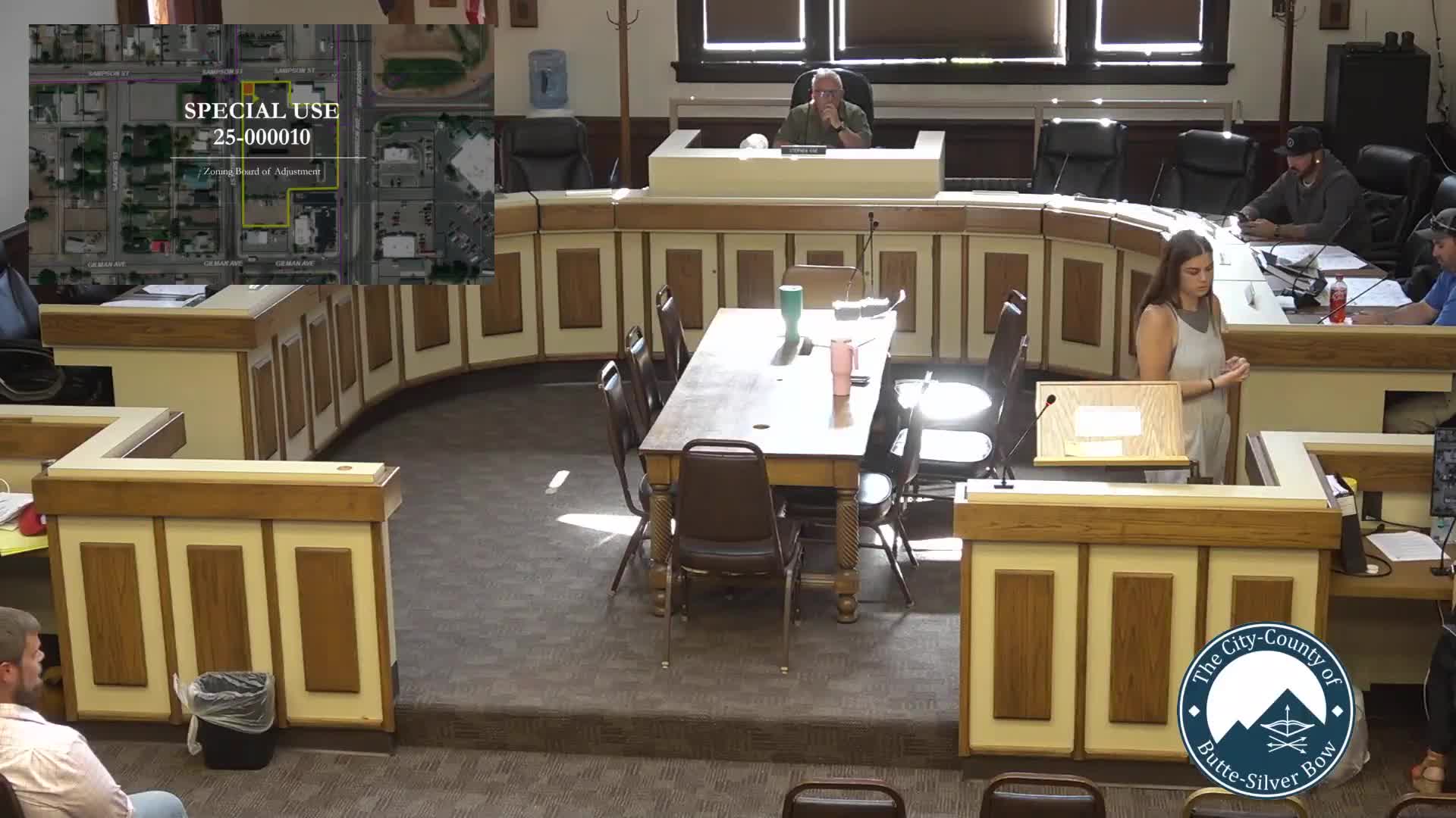 Zoning board approves T‑Mobile antenna expansion at Super 8 on Harrison Avenue