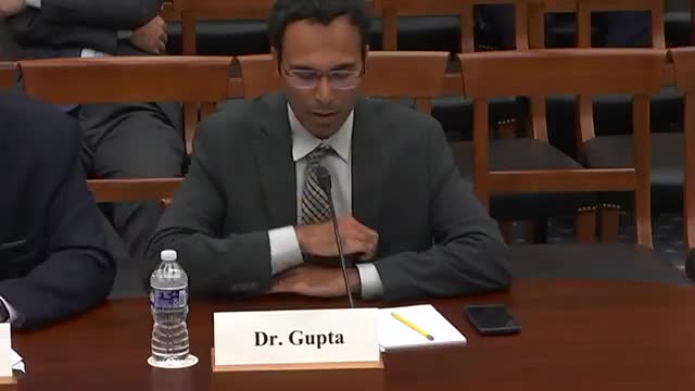 AI pioneers say foundation models can speed better forecasts but need public data safeguards