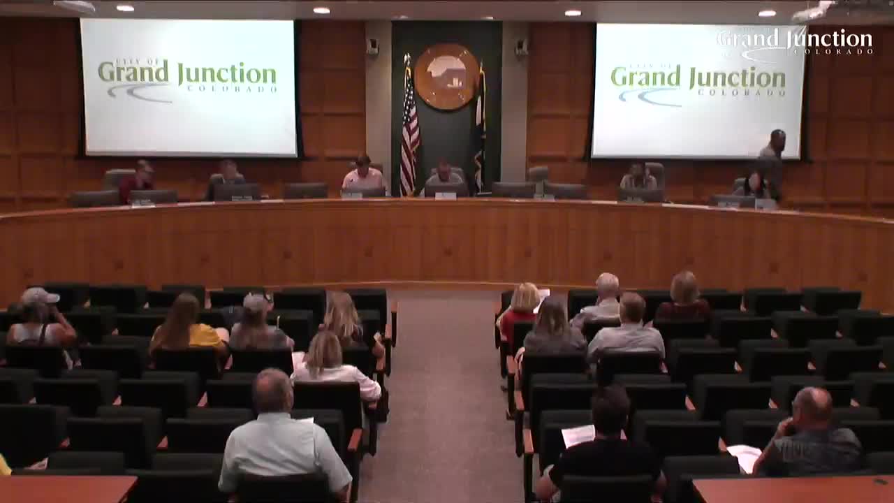 Planning Commission recommends vacating alley that runs through former East Middle School with condition to protect sewer line