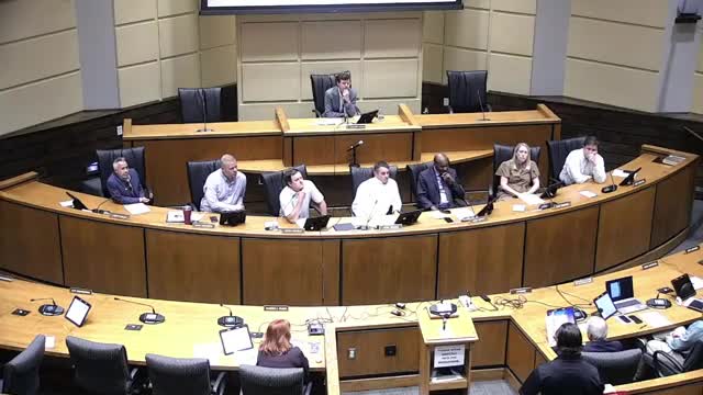 City Discusses Short Term Rental Ordinance Enforcement Challenges