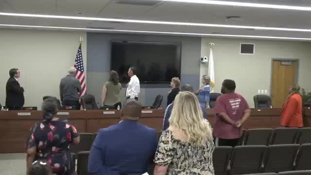 District 118 Welcomes New Assistant Human Resources Director Justin Tholton
