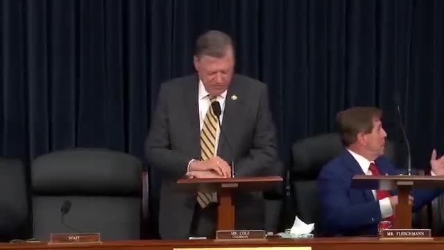 Energy and Water Bill Cuts DOE Clean‑Energy Programs; Democrats Warn of Higher Costs and Lost Jobs