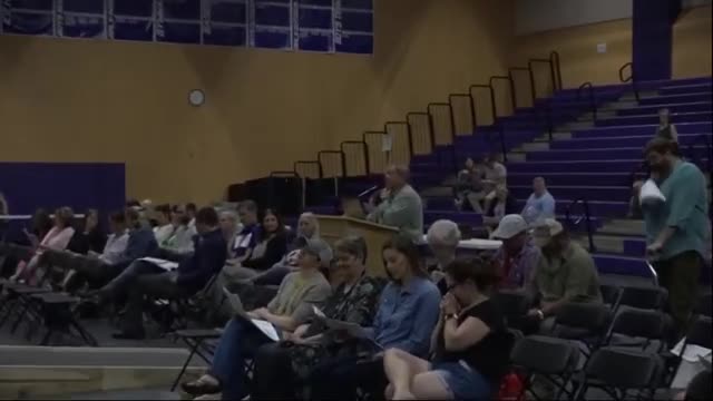 Hamden Board Approves Budget Audit and Discusses Fund Balance Strategies