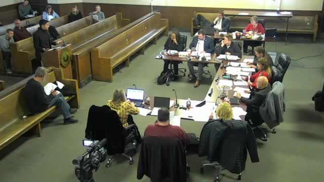 City Council Approves Vehicle Debt Elimination and Emergency Facility Repairs