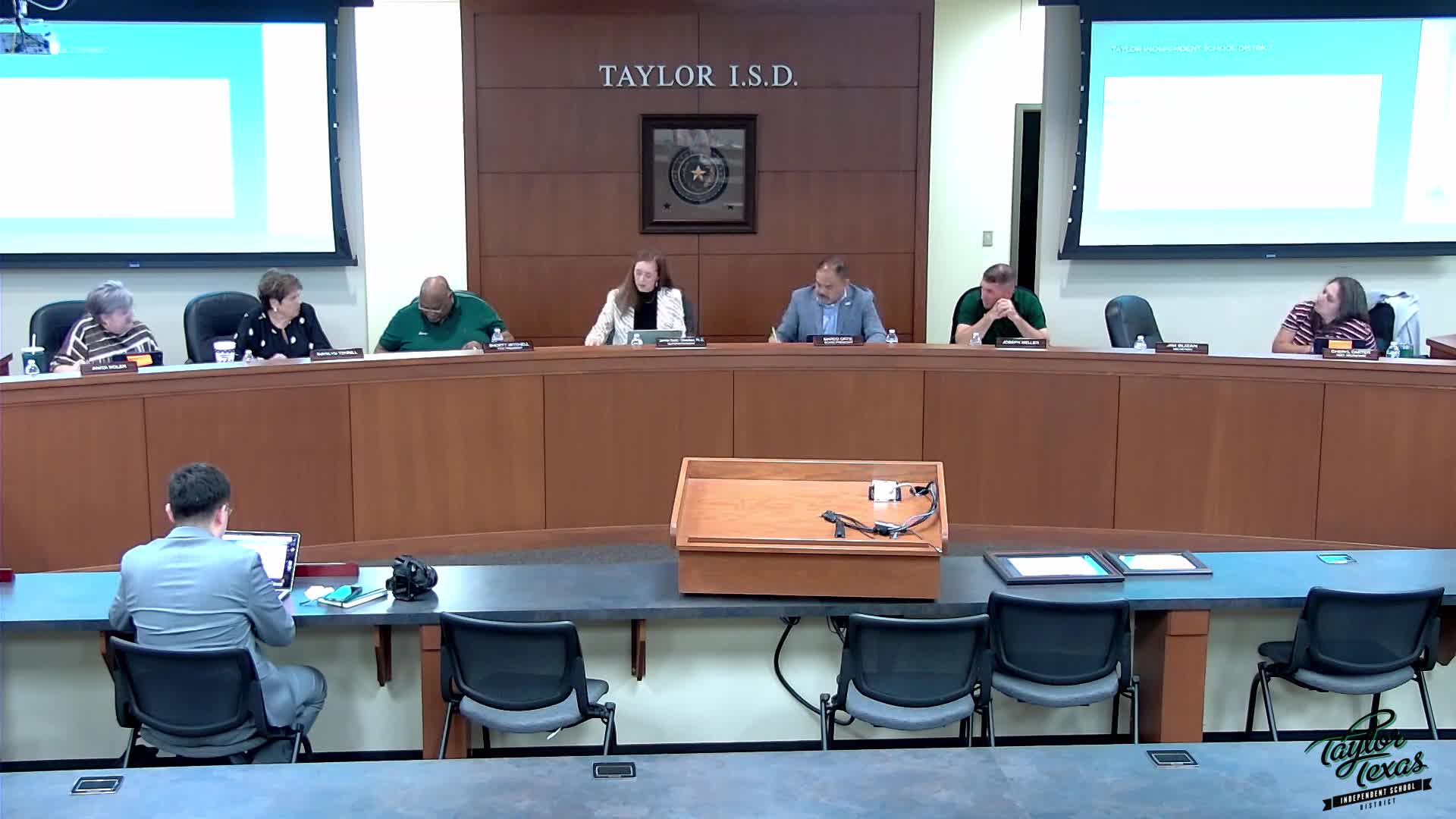 School Board Discusses Eligibility for Homeschool Students in Public School Activities