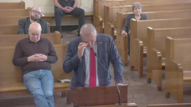 Council authorizes bond issuance to accelerate road work; vote splits 6–3