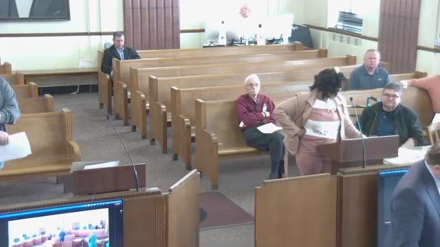 Neighbors press board on unsafe property at 51 Web; city to issue 10-day notice and revisit May 1