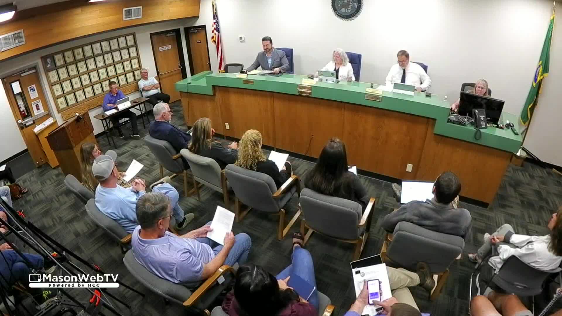 Mason County Considers Formation of Island Lake Management District Number 1