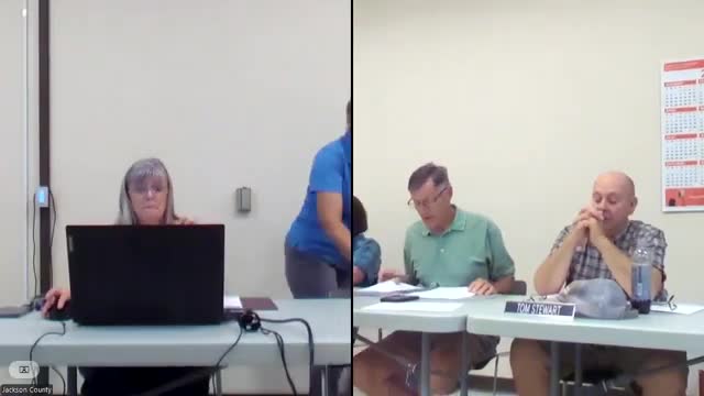 Jackson County work session advances zoning ordinance rewrite; sign, nonconformity and care rules discussed
