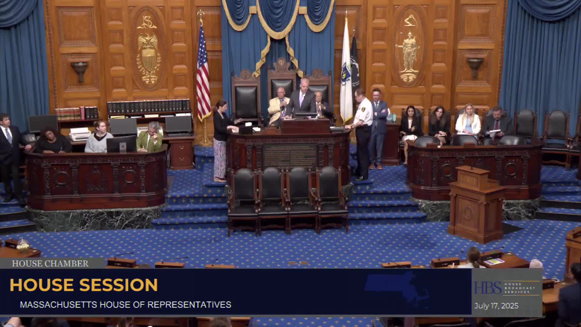 House suspends rules, schedules local bills for consideration and orders several bills to third reading