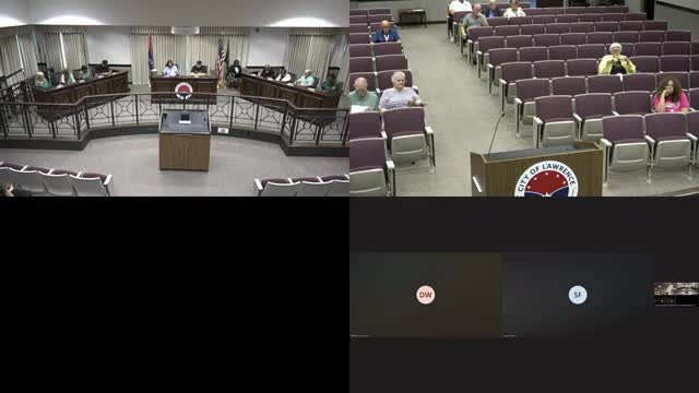 Council keeps ordinance amending municipal code under review, public safety committee to consider