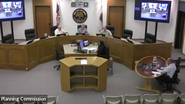 Commission gives staff consensus to schedule oaths for two new commissioners and to continue orientation