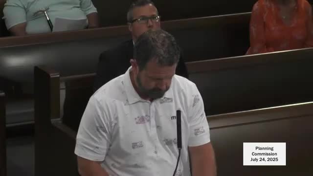 Commission modifies PUD language to require walkable open space within 2,000 feet for Sunnyvale Estates PUD