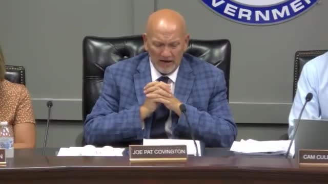 Scott County to draft ordinance after split public feedback on street‑legal UTVs