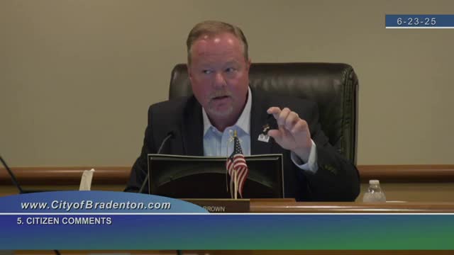 Councilwoman Coker discusses Sarasota Bay health and boat management challenges