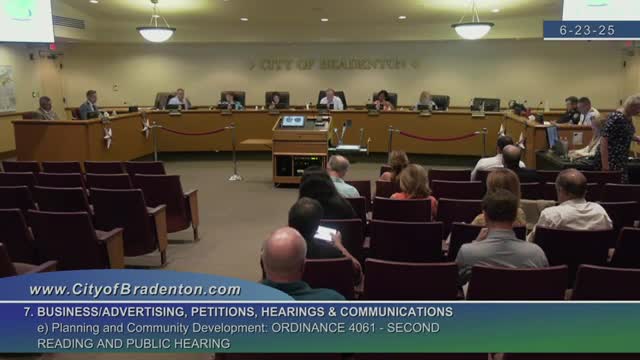 Bradenton City Council conducts first readings for land use and zoning ordinances