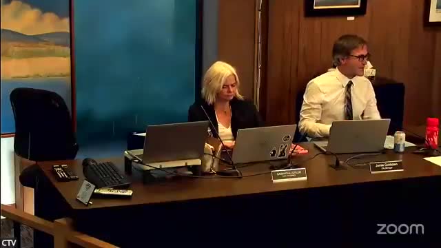 Capitola council seeks clearer complaint process for code of conduct; city attorney to draft options