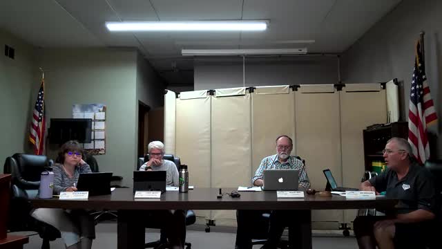 Council Members Approve IT Bid After Discussion on Budget Concerns