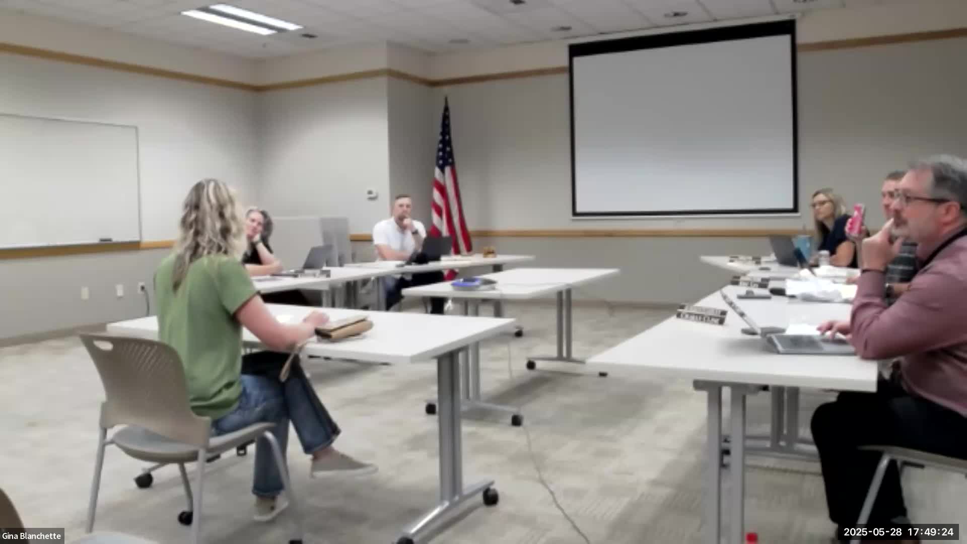 Jericho Road describes weekend food program delivering 1,582 bags to Redmond students this school year