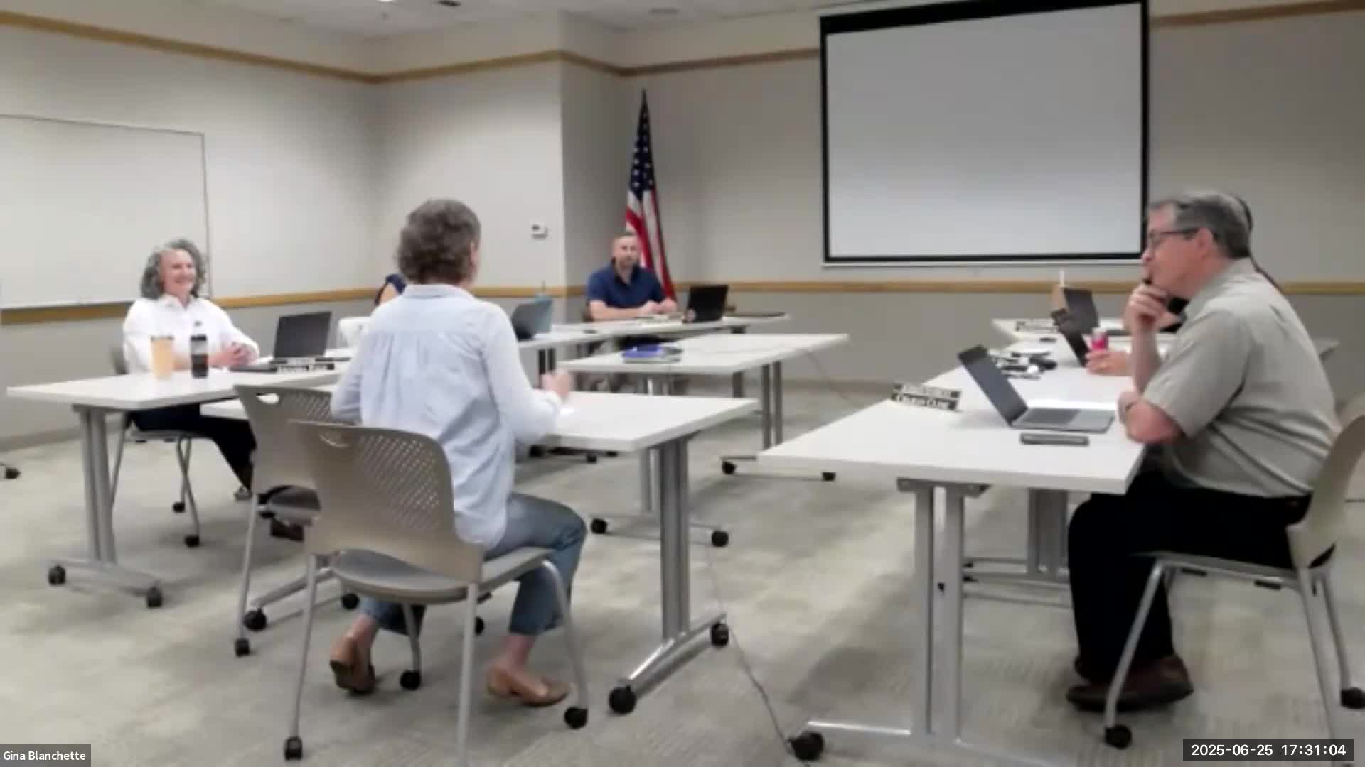 Residents urge district to adopt phone-free school day and caution about AI impacts on instruction