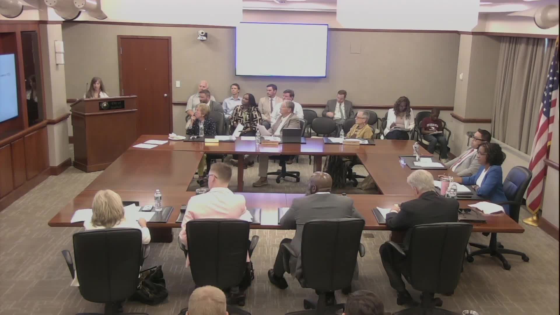 City staff backs change to Ghent PCOs to allow restaurants with alcohol by right under narrow conditions