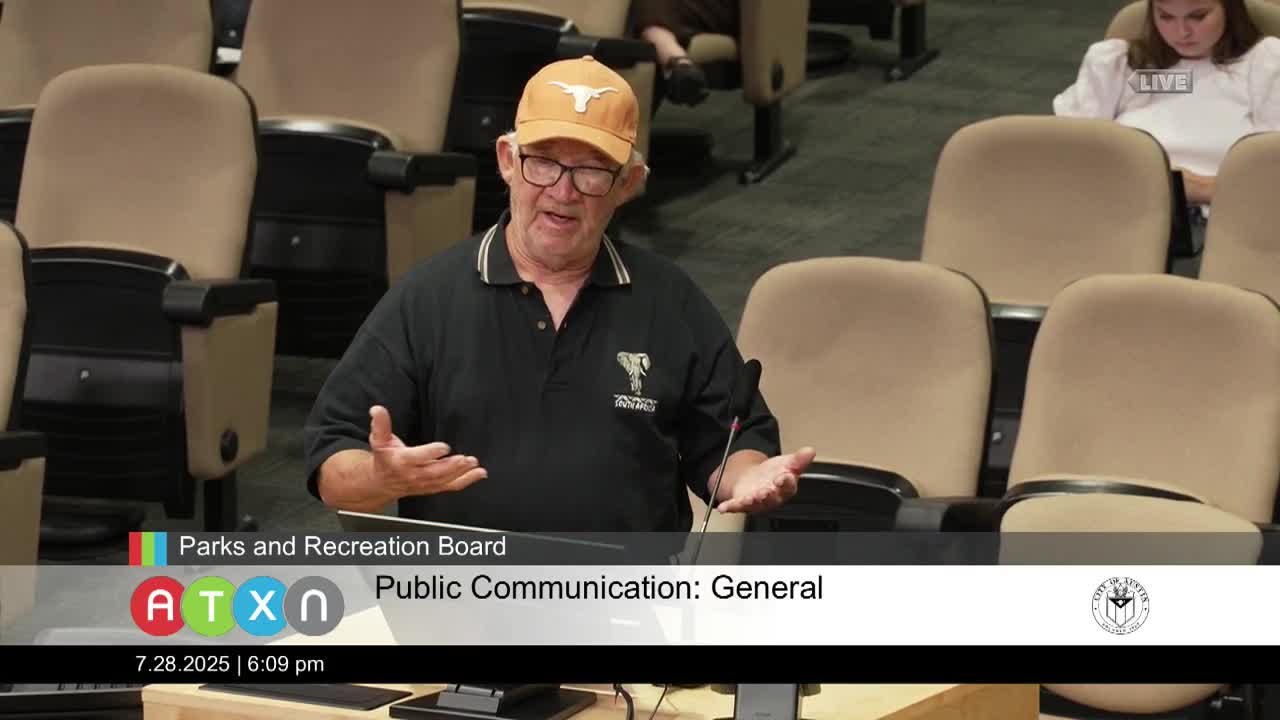Santiago Sawan advocates for Festival Beach Food Forest during city council meeting