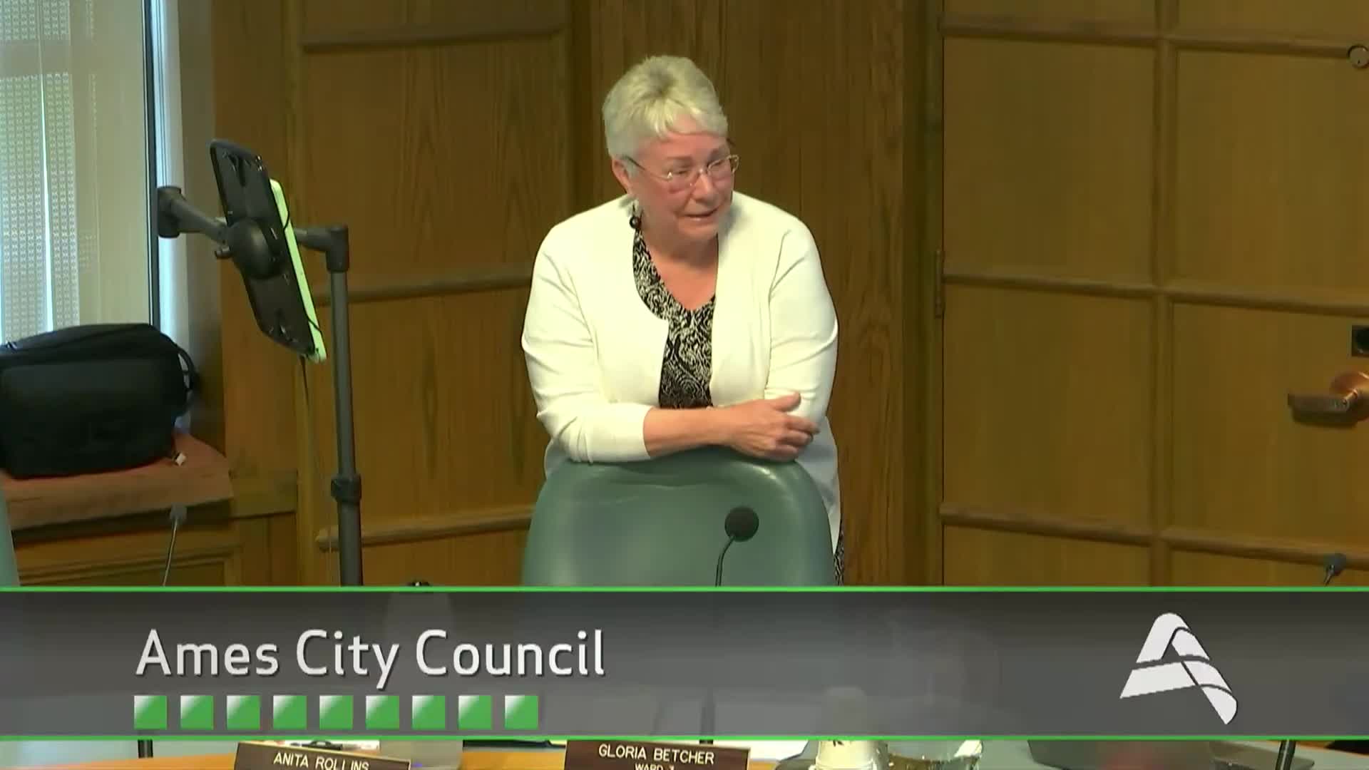 Ames updates council on Climate Action Plan progress: renewables, efficiency, EVs and recycling programs