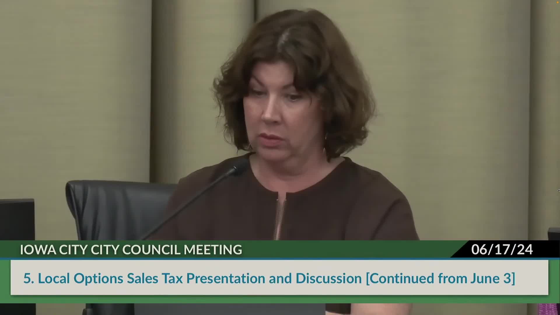 Council advances 1% franchise-fee increase to sustain fare-free transit; public hearing held