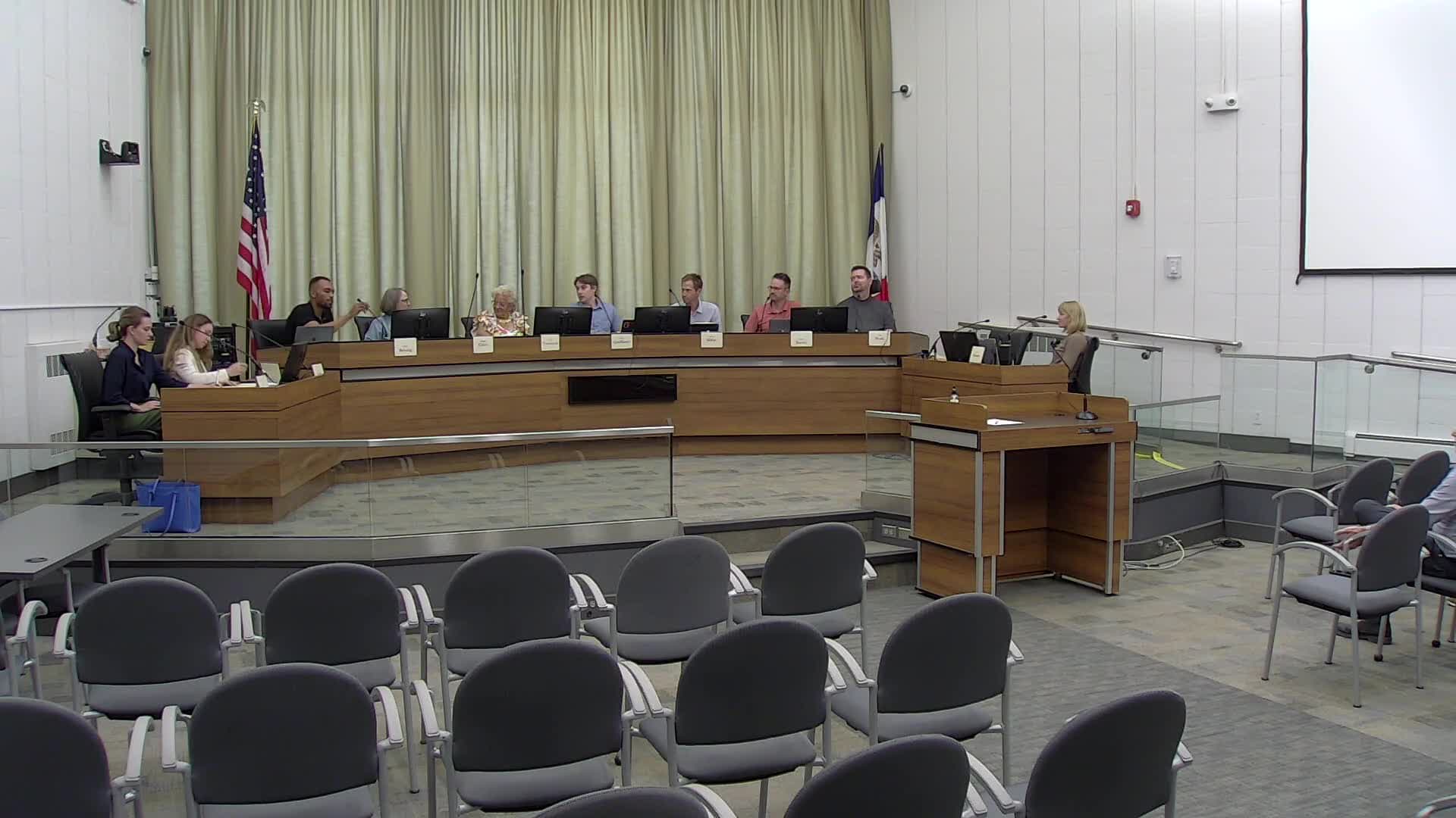 Iowa City planning commission welcomes two new commissioners