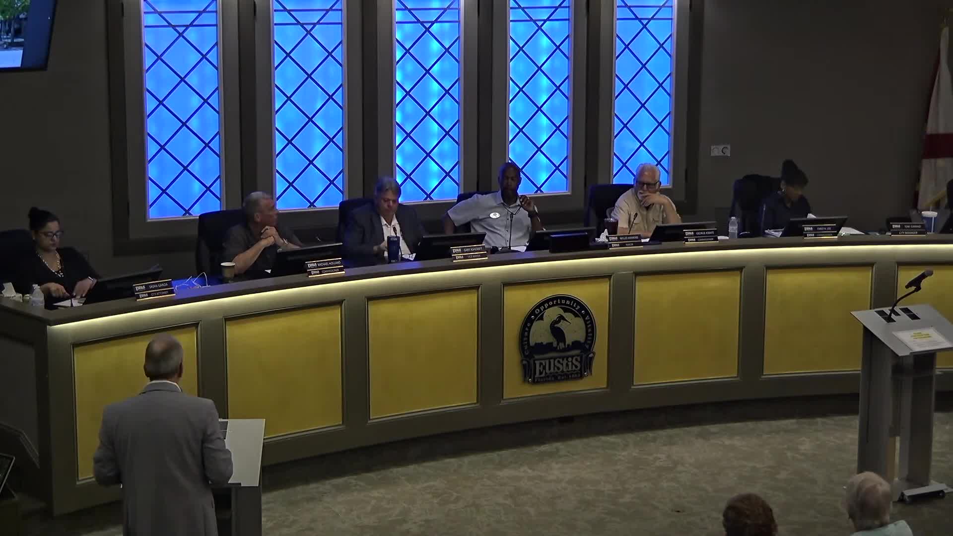 Eustis commissioners review draft downtown master plan, agree to adopt process and next steps