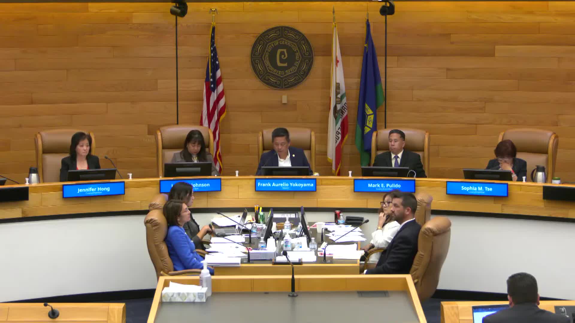 Cerritos City Council Approves Expansion of Local Wholesale Sunglasses Business