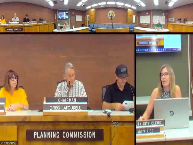 Planning Commission recommends City Council approve tentative parcel map for 1455 Vista Way