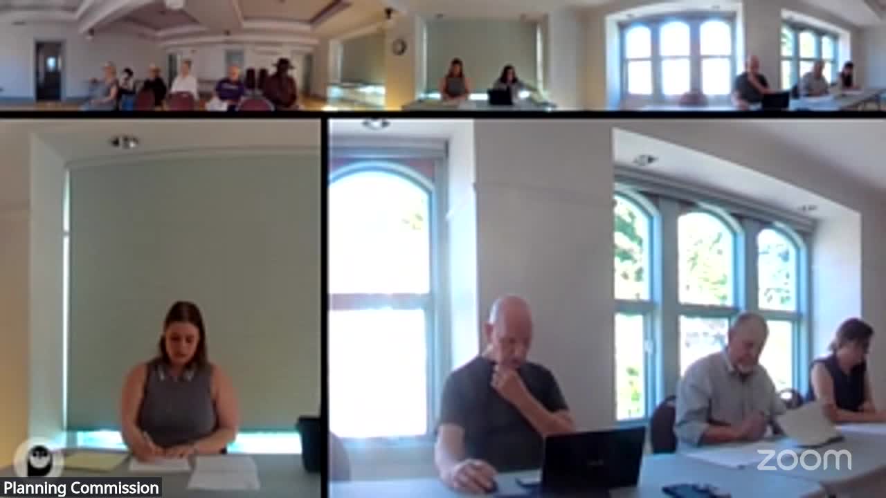 Commissioner raises concerns after town council adopted 2025 comprehensive plan