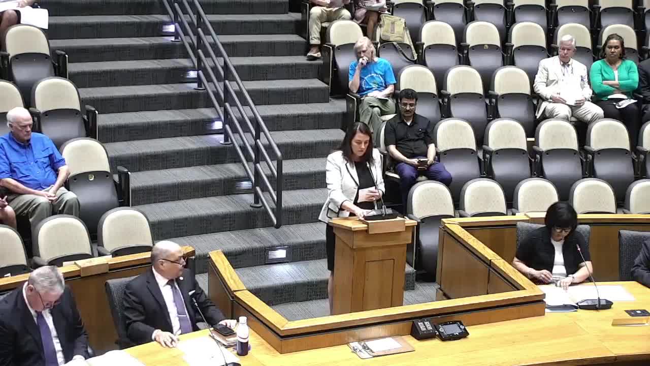 Mobile debate over $10 million animal shelter spotlights calls for city-funded spay‑neuter program