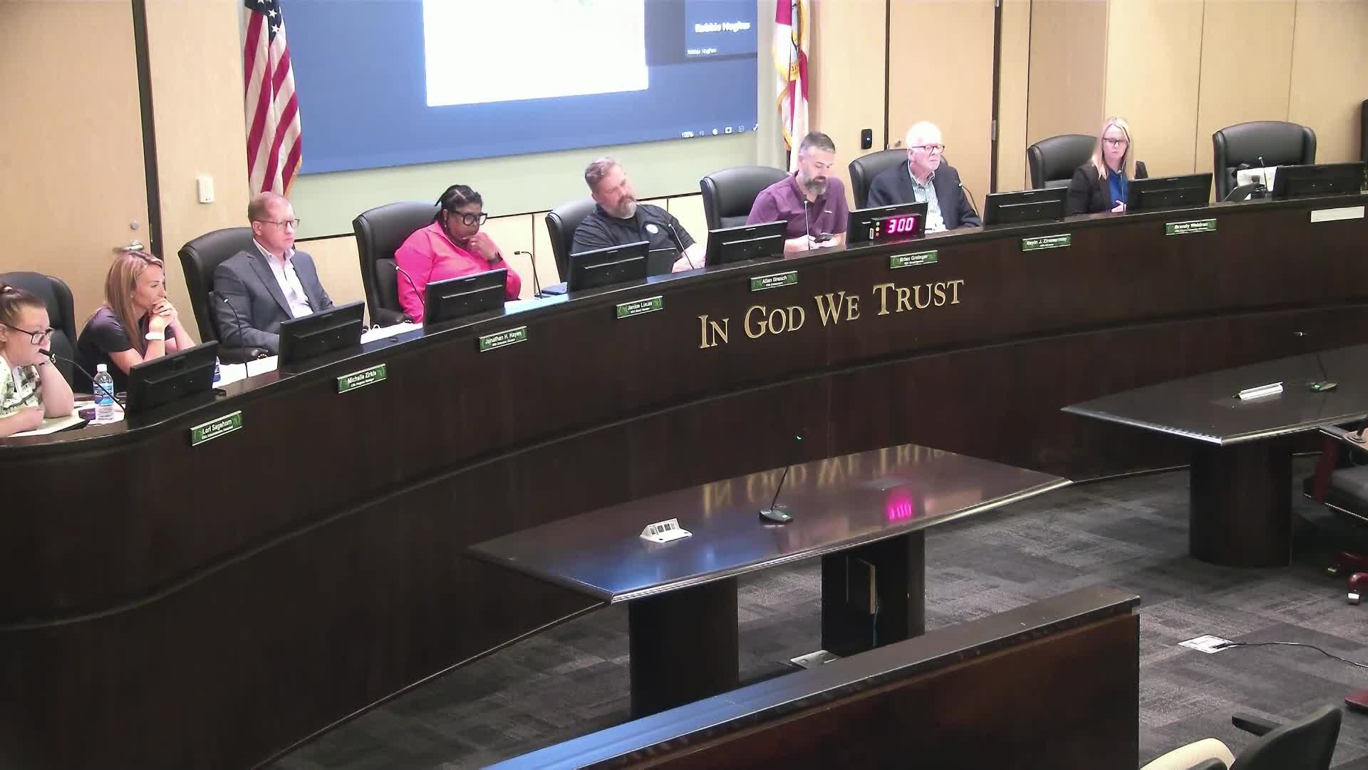 CRA approves interlocal agreement with Parks, Culture and Recreation to continue right‑of‑way and park maintenance