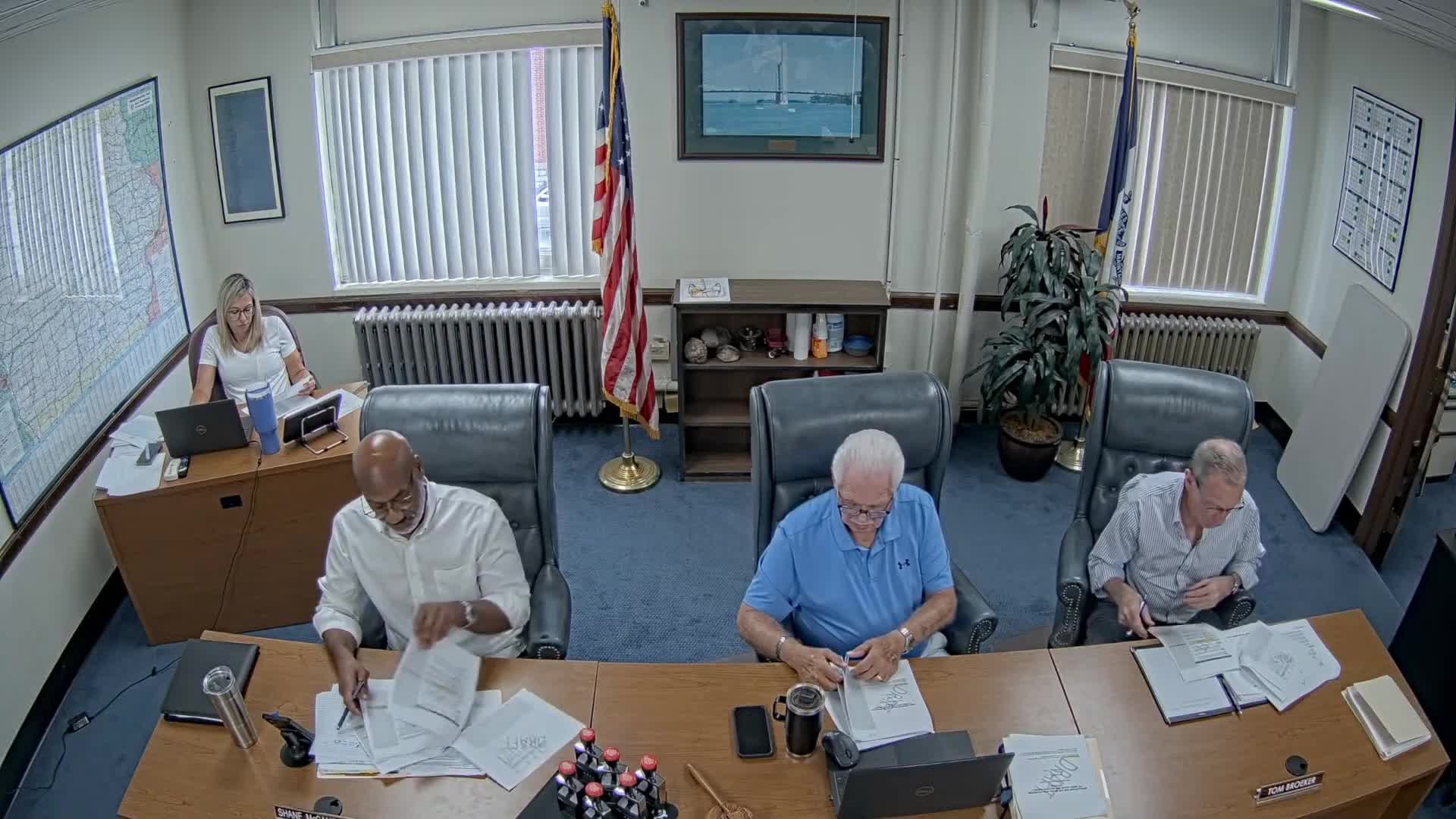 Iowa Ordinance Hearing Considers Decommissioning Standards for Wind and Solar Facilities