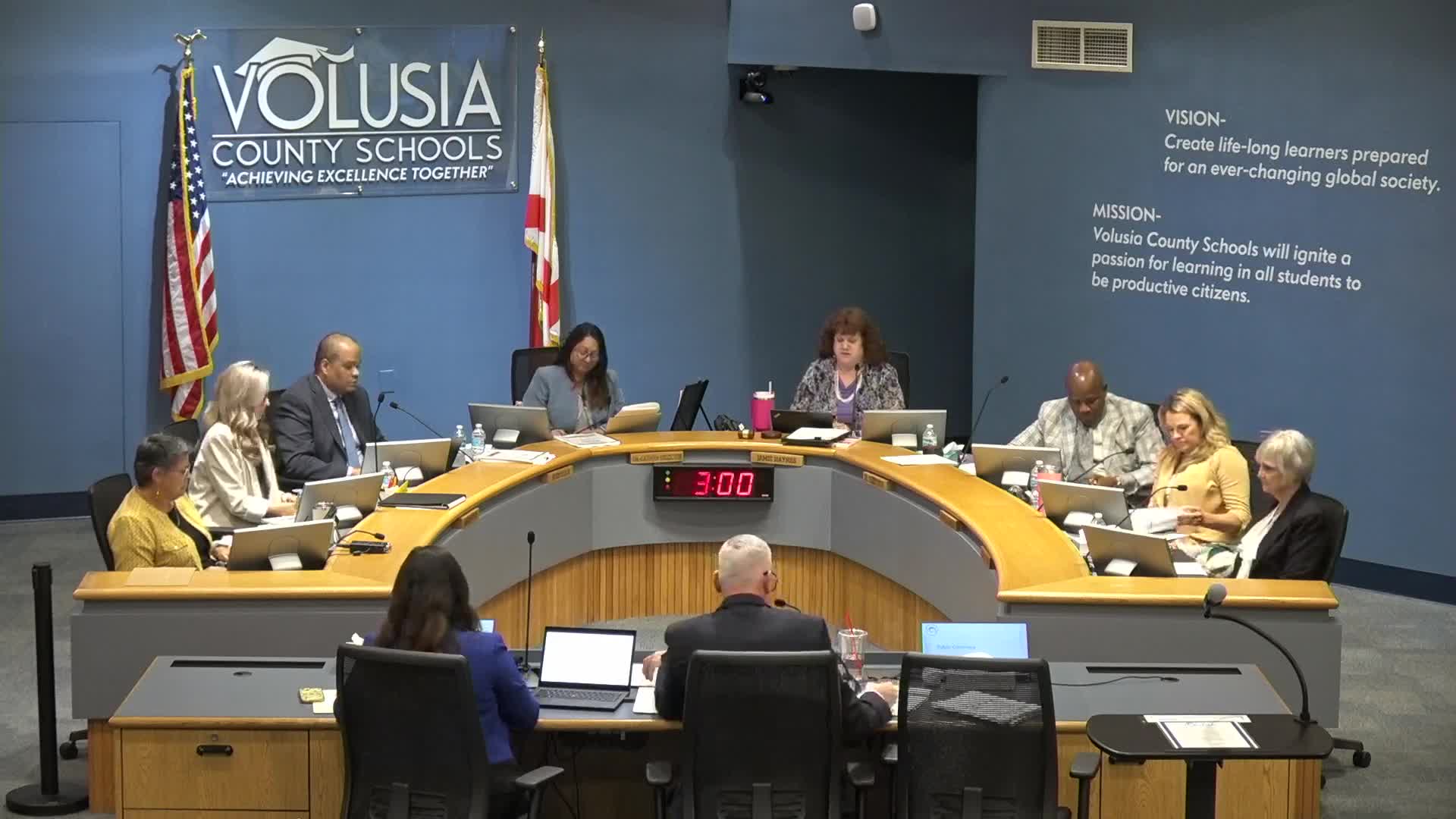 Volusia board reverses 2019 ban, approves esports participation in state league