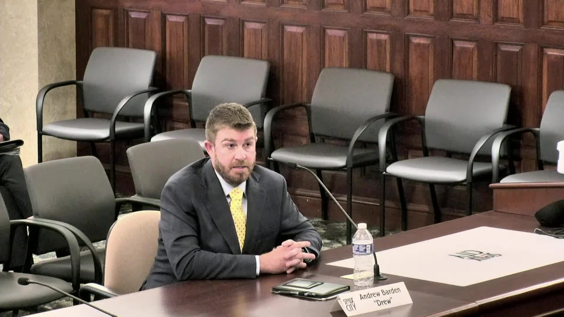 City Council Discusses Weed Control and Homelessness Solutions