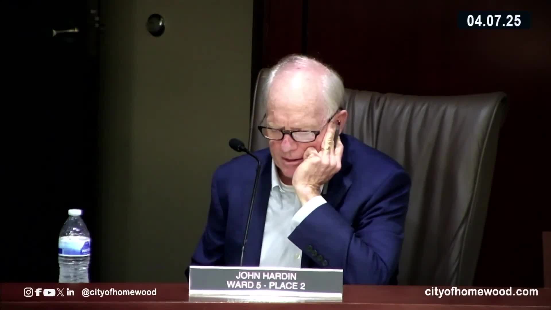 Council declares library property surplus, authorizes auction