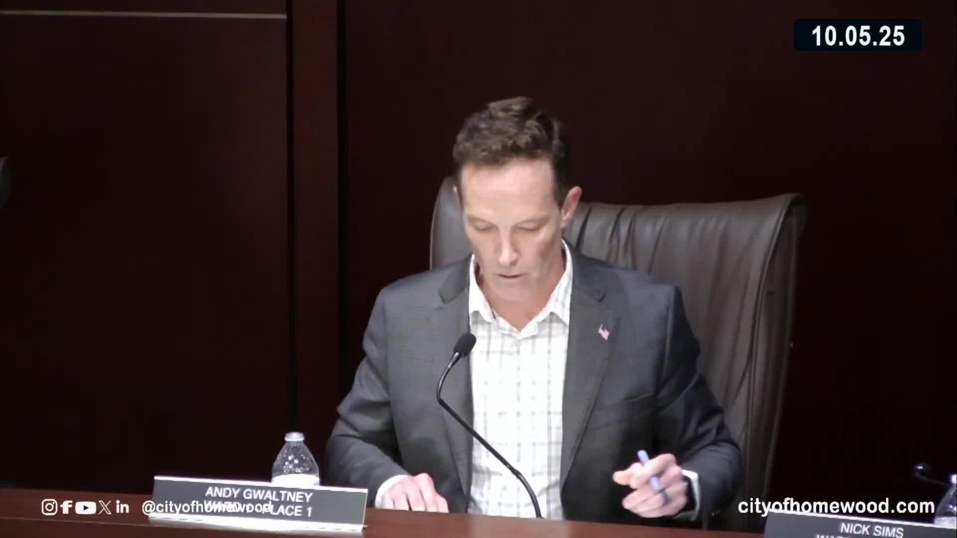 Council approves amended development plan for Samford University Bulldog District at 800 Lakeshore Drive