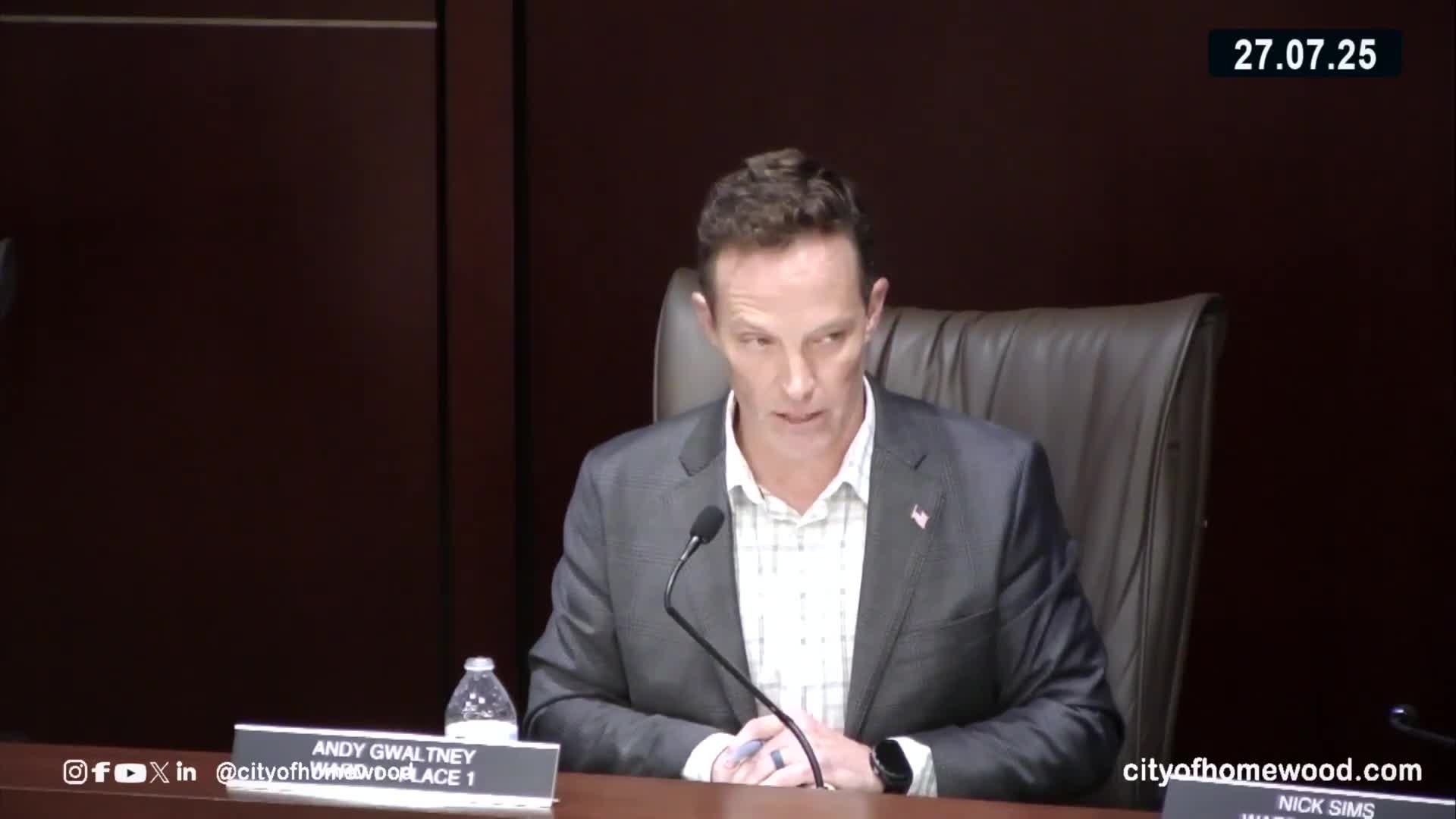 Council approves $11,500 budget transfer for municipal election mailer