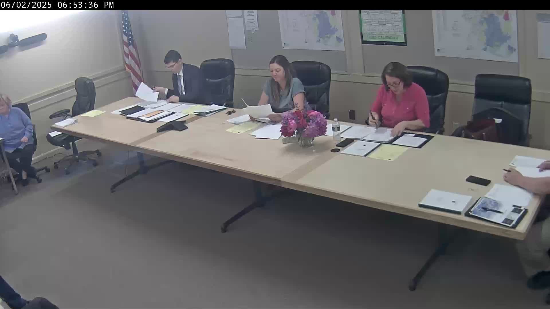 Greenland facilities committee plans town‑office and fire‑station design work; cemetery land possibility raised