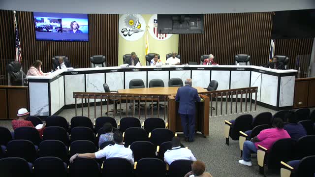 Financial Advisor Ann Berger Entrekin presents report to Port Arthur City Council