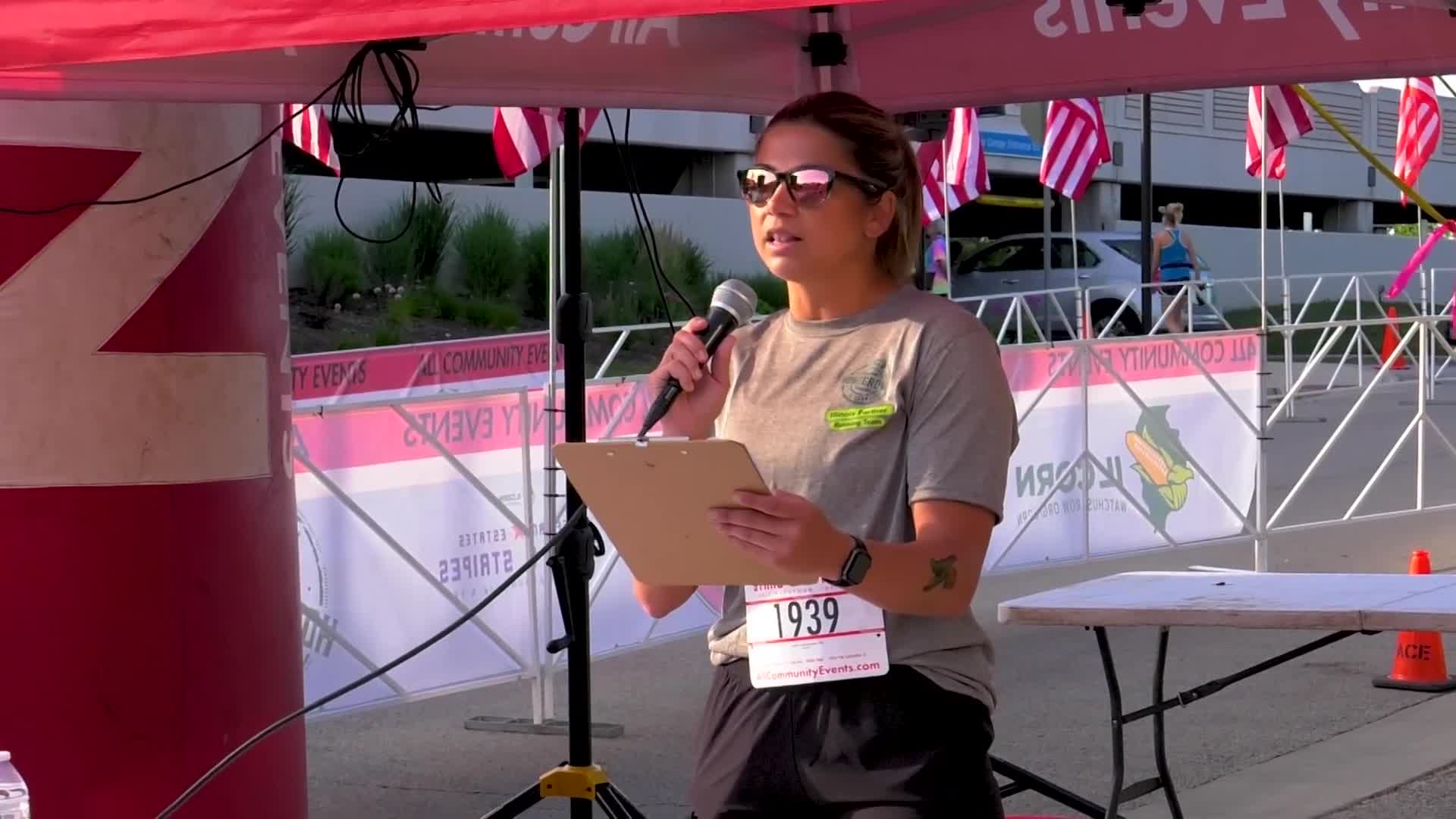 Let's Go Nutrition founder promotes clean energy drinks at Hoffman Estates event