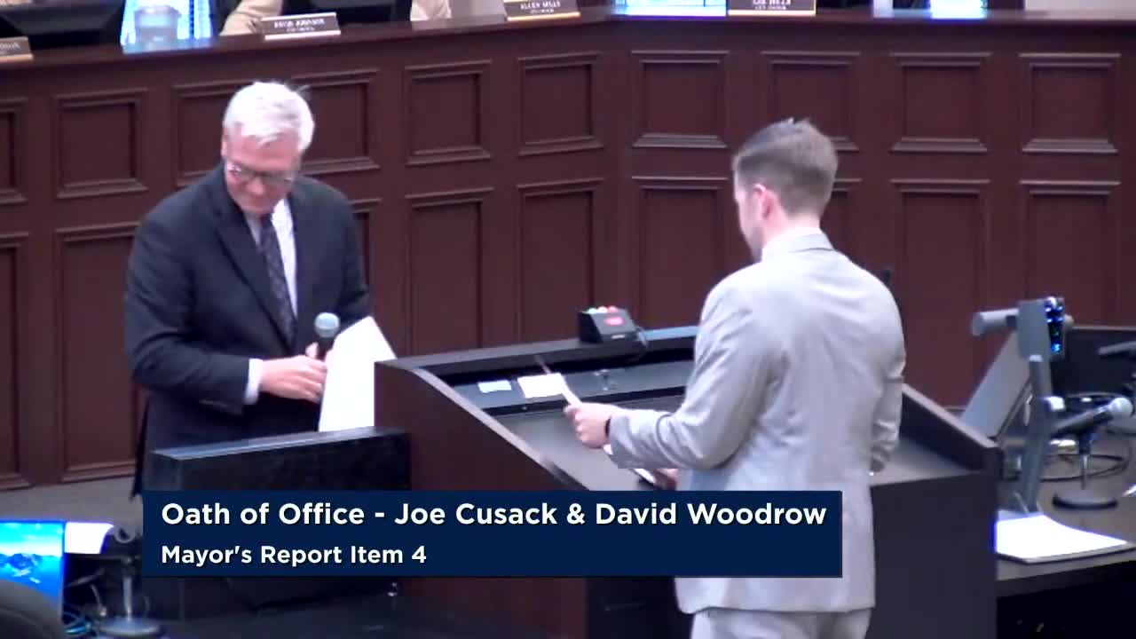 Dave Woodrow Takes Oath as Member of Roswell Retirement Plans Committee
