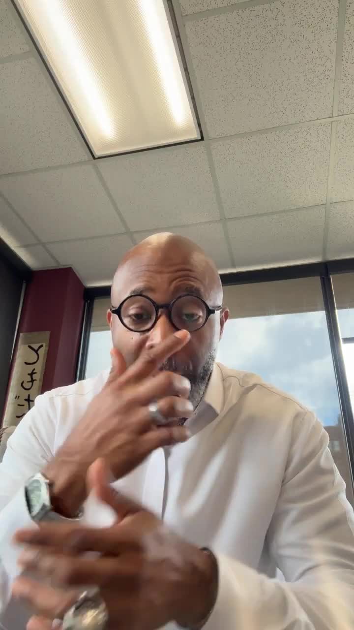 Superintendent urges parents to ensure on-time attendance, follow dress code; elementary start time set at 8:20 a.m.