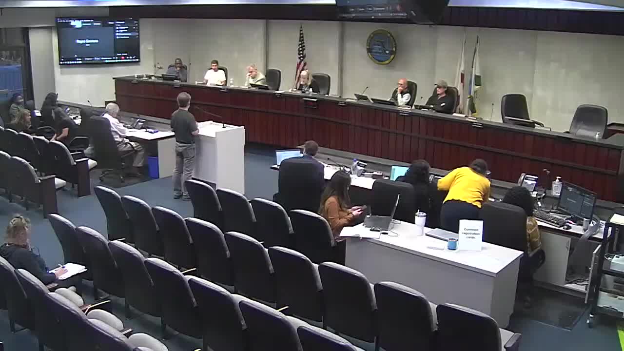 Landscape Plan Maintains Largest Live Oak Tree on Site